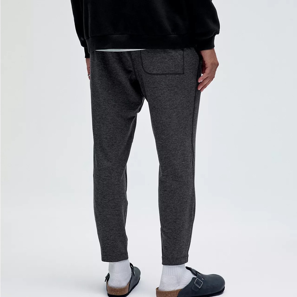 Lululemon Men’s “Soft Jersey” Tapered Jogger Pant (S) Olive Green - Picture 11 of 14